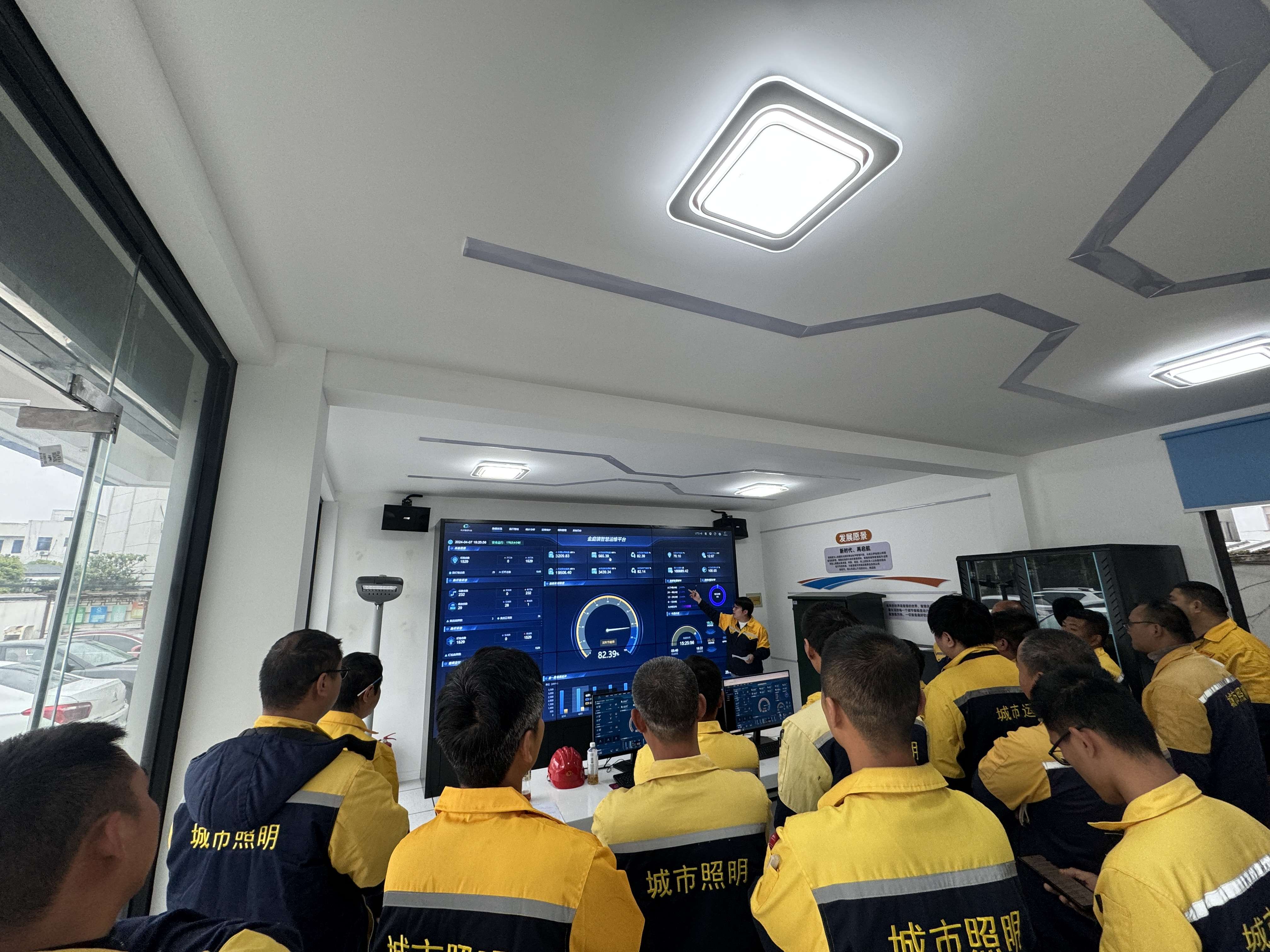 1712737206444.jpg 2智慧运维平台室学习平台功效及使用.jpg